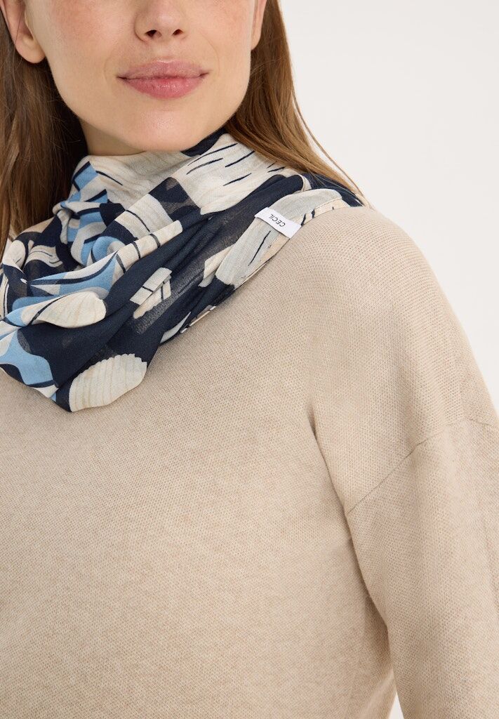 Gemusterter Loop-Schal Gemusterter Loop-Schal