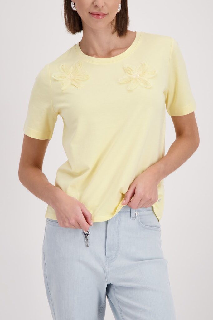 T-Shirt mit 3D-Blumen T-Shirt mit 3D-Blumen