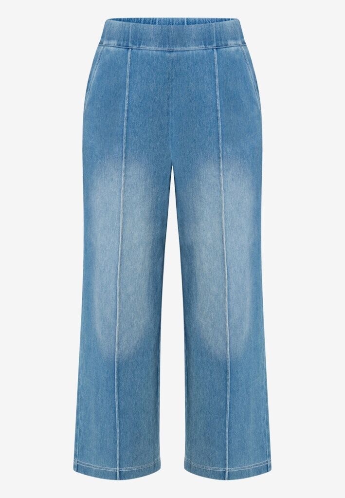 Jeans mit Ziernaht Jeans mit Ziernaht