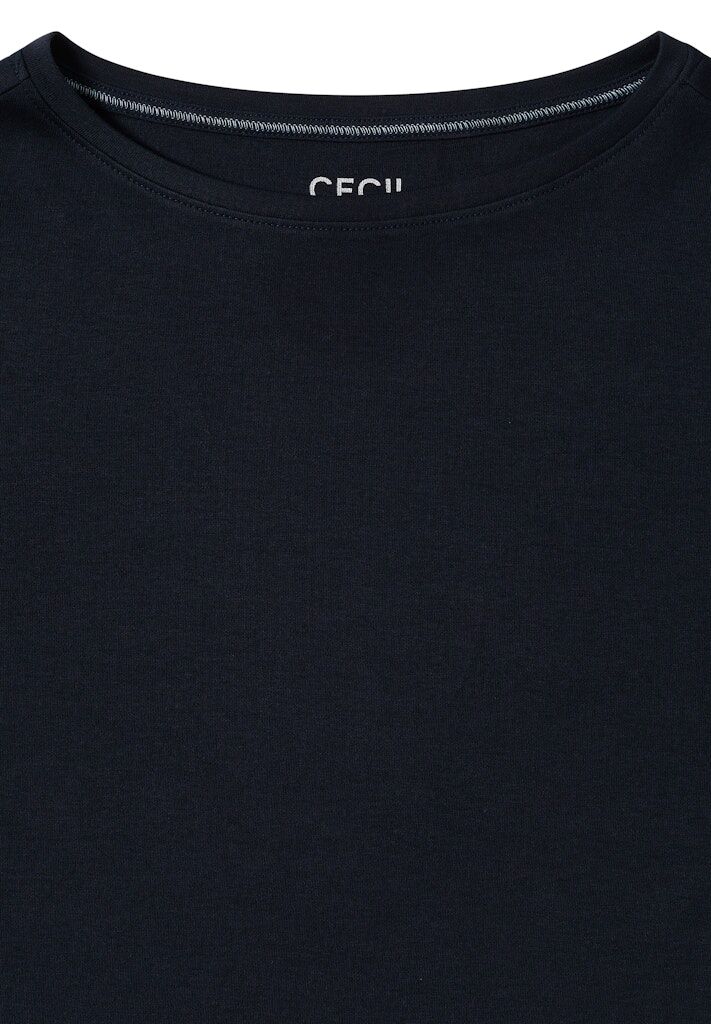 Basic U-Boot Shirt Basic U-Boot Shirt