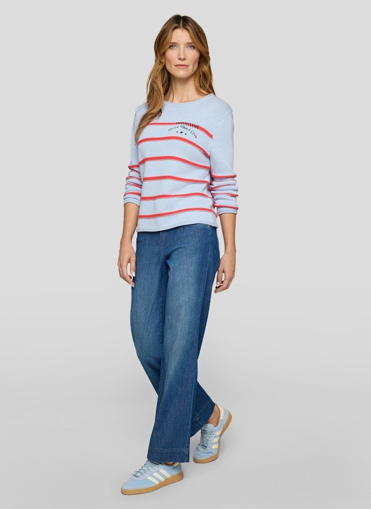 Pullover mit Streifen Pullover mit Streifen