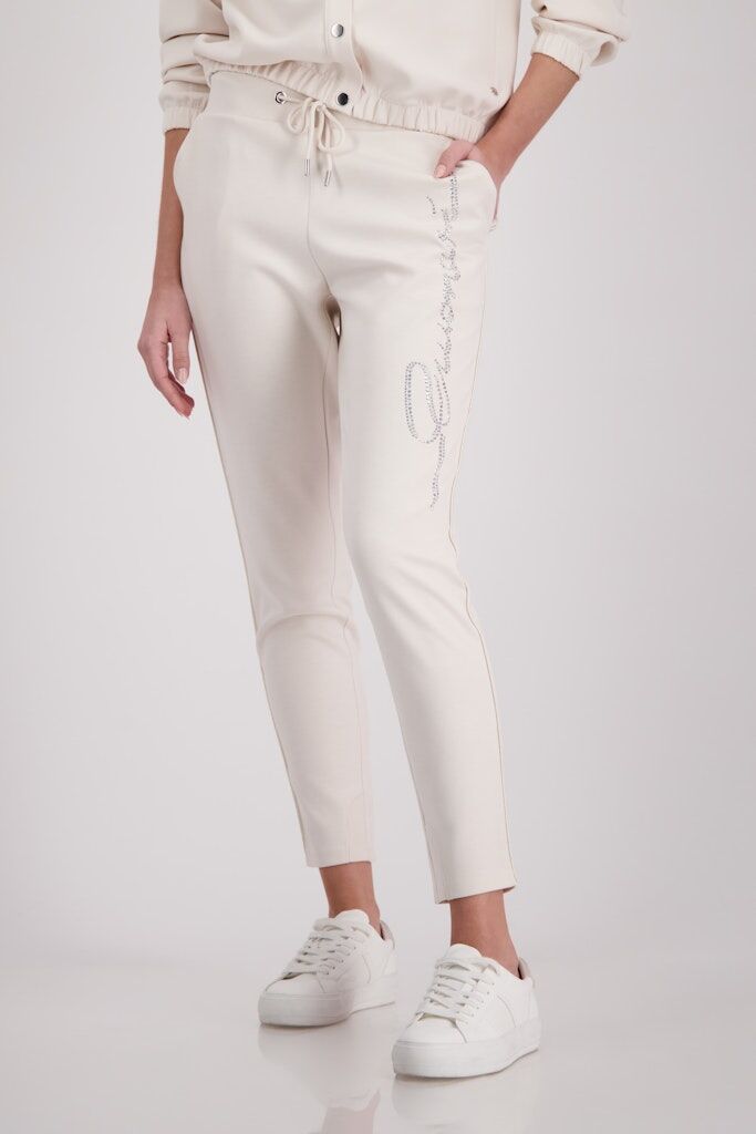 Jogger mit Strasssteinschriftzug