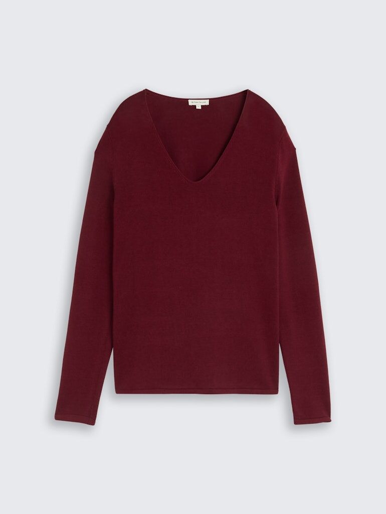 Strickpullover mit V-Ausschnitt Strickpullover mit V-Ausschnitt