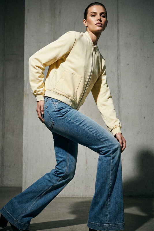 Rainbow – modische Statement-Hosen