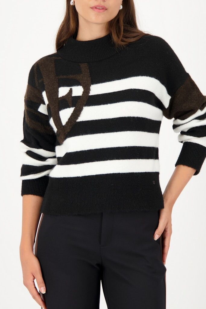 Gestrifter Pullover