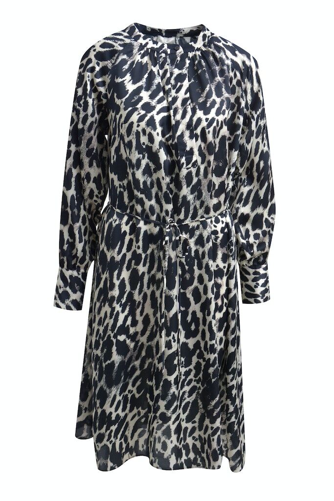 Kleid mit Leo-Print Kleid mit Leo-Print