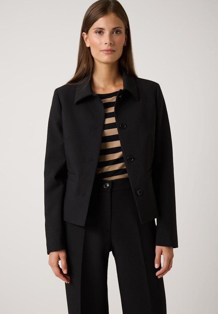 Kurzer Blazer