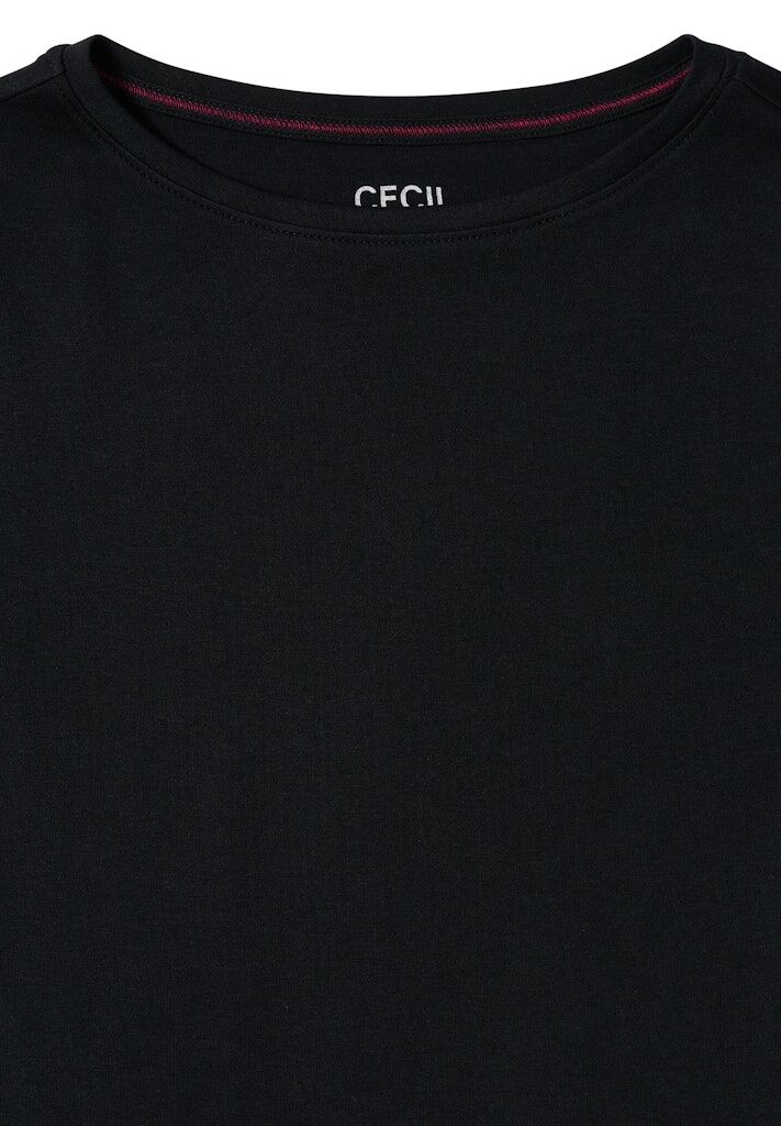 Basic U-Boot Shirt Basic U-Boot Shirt