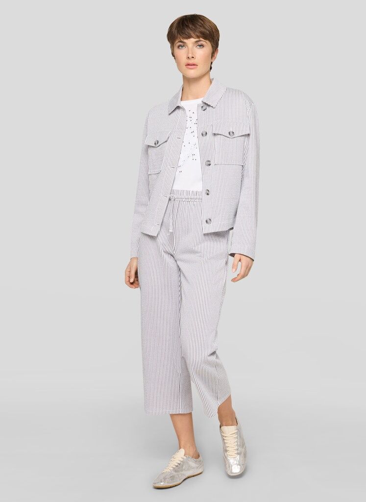 Kurzjacke mit Streifen